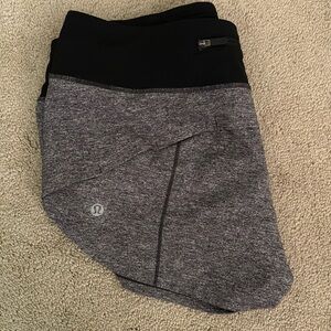 Lululemon Speed Up Shorts 2.5in, Heather Grey/Black